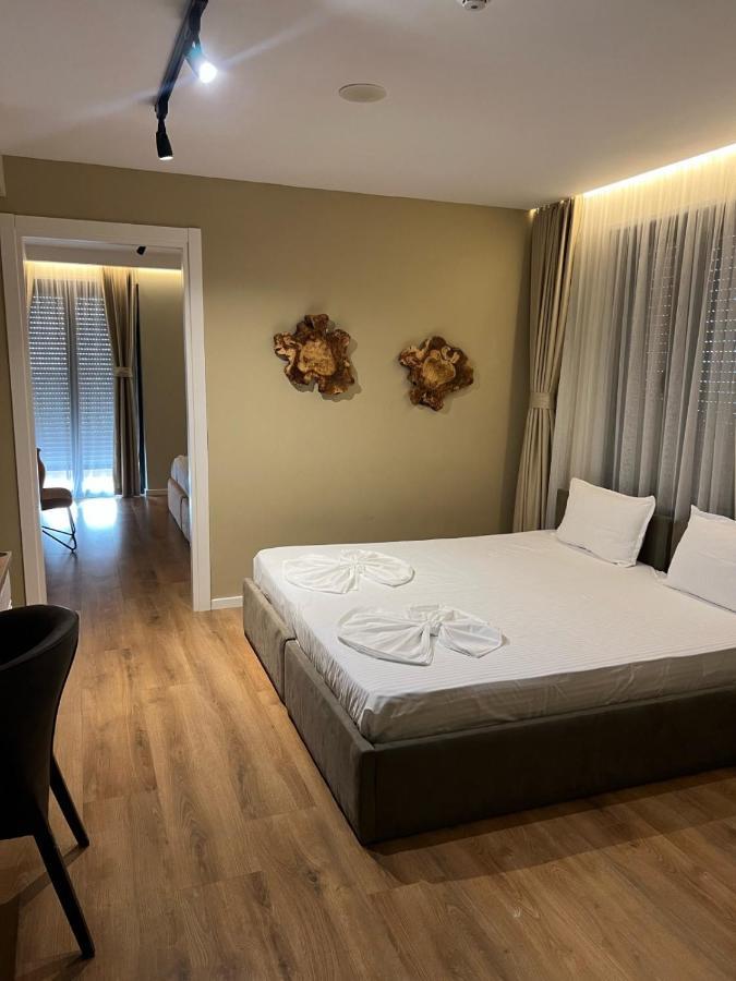 Eter Hotel Golem  Eksteriør bilde